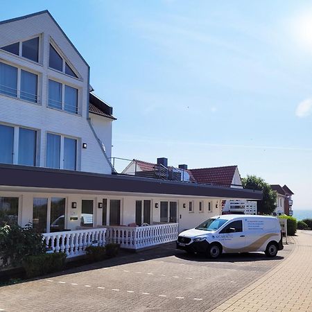 Ferienwohnung Mit Meerblick Und Terrasse - Nur 50 Meter Zum Strand - Inklusive Eigenem Parkplatz Und Fahrradunterstellplatz Sierksdorf Exterior foto