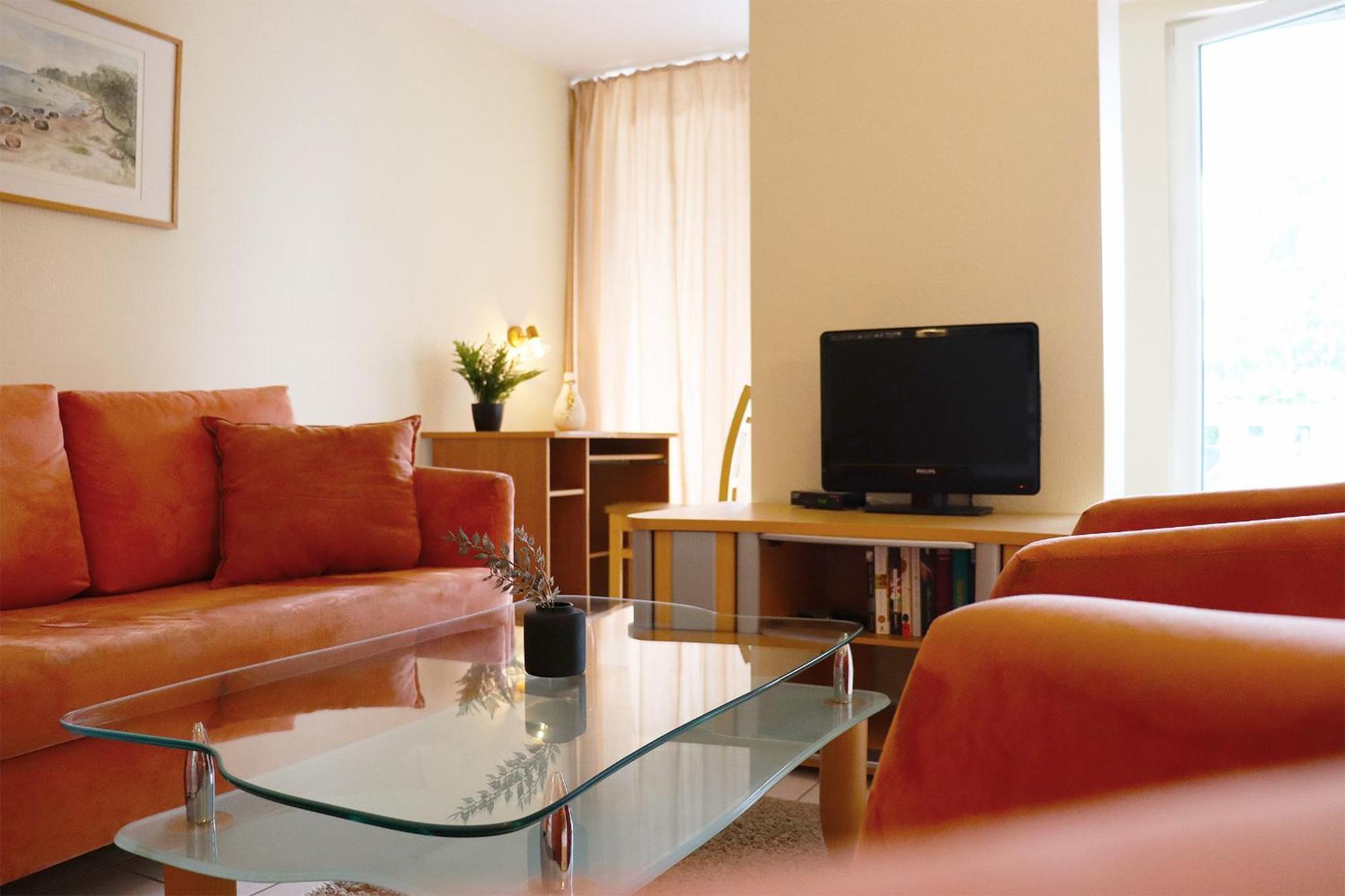 Ferienwohnung Mit Meerblick Und Terrasse - Nur 50 Meter Zum Strand - Inklusive Eigenem Parkplatz Und Fahrradunterstellplatz Sierksdorf Exterior foto