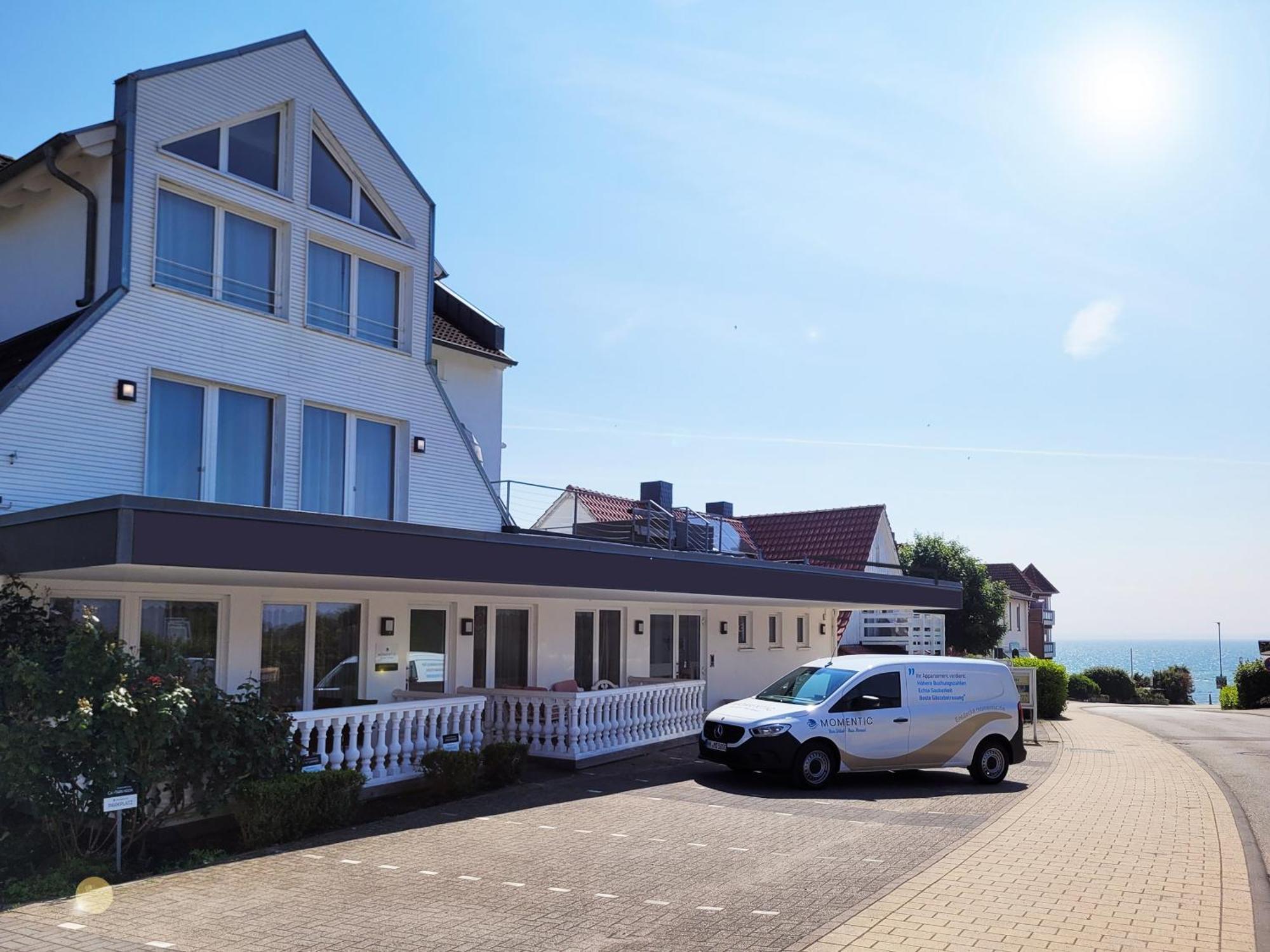 Ferienwohnung Mit Meerblick Und Terrasse - Nur 50 Meter Zum Strand - Inklusive Eigenem Parkplatz Und Fahrradunterstellplatz Sierksdorf Exterior foto