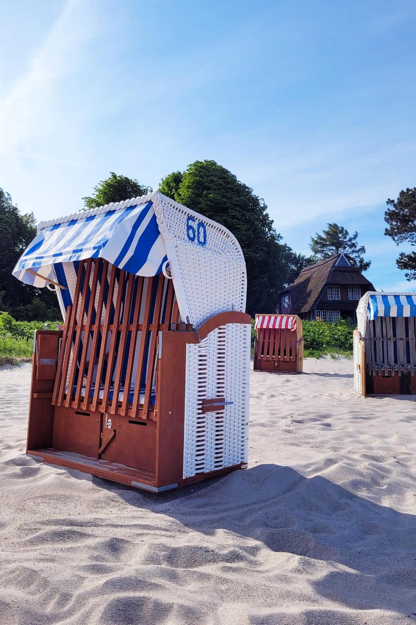 Ferienwohnung Mit Meerblick Und Terrasse - Nur 50 Meter Zum Strand - Inklusive Eigenem Parkplatz Und Fahrradunterstellplatz Sierksdorf Exterior foto